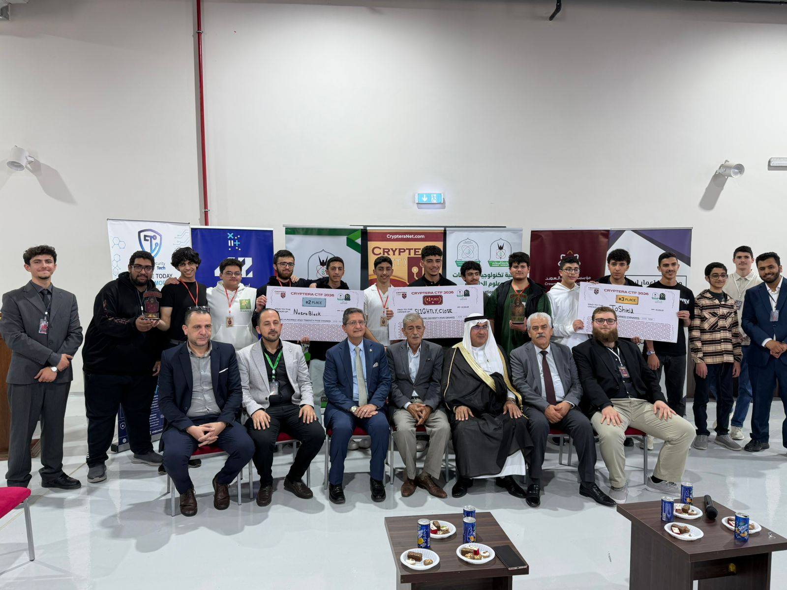 نظمت كلية تكنولوجيا المعلومات وعلوم الحاسوب في الجامعة ومجتمع كريبتيرا السيبراني الطلابي، وبالتعاون مؤسسة إعمار اربد مسابقة التقاط علم كريبتيرا ( YU-Cryptera CTF 2026) الوطنية لطلبة المدارس