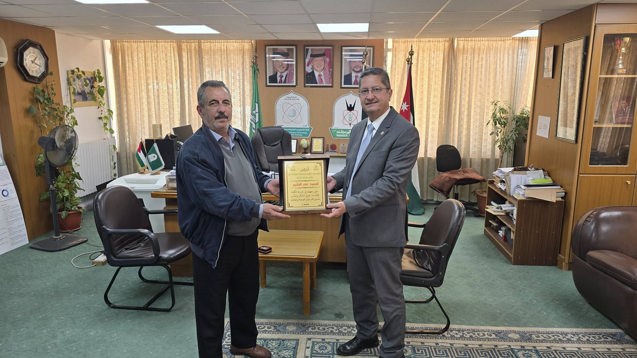 تقاعد موظف من الكلية غادرنا اليوم، متقاعدا، السيد عمر البشير/ ابو محمد، بعد خدمة في اليرموك دامت ٣٤ عاما