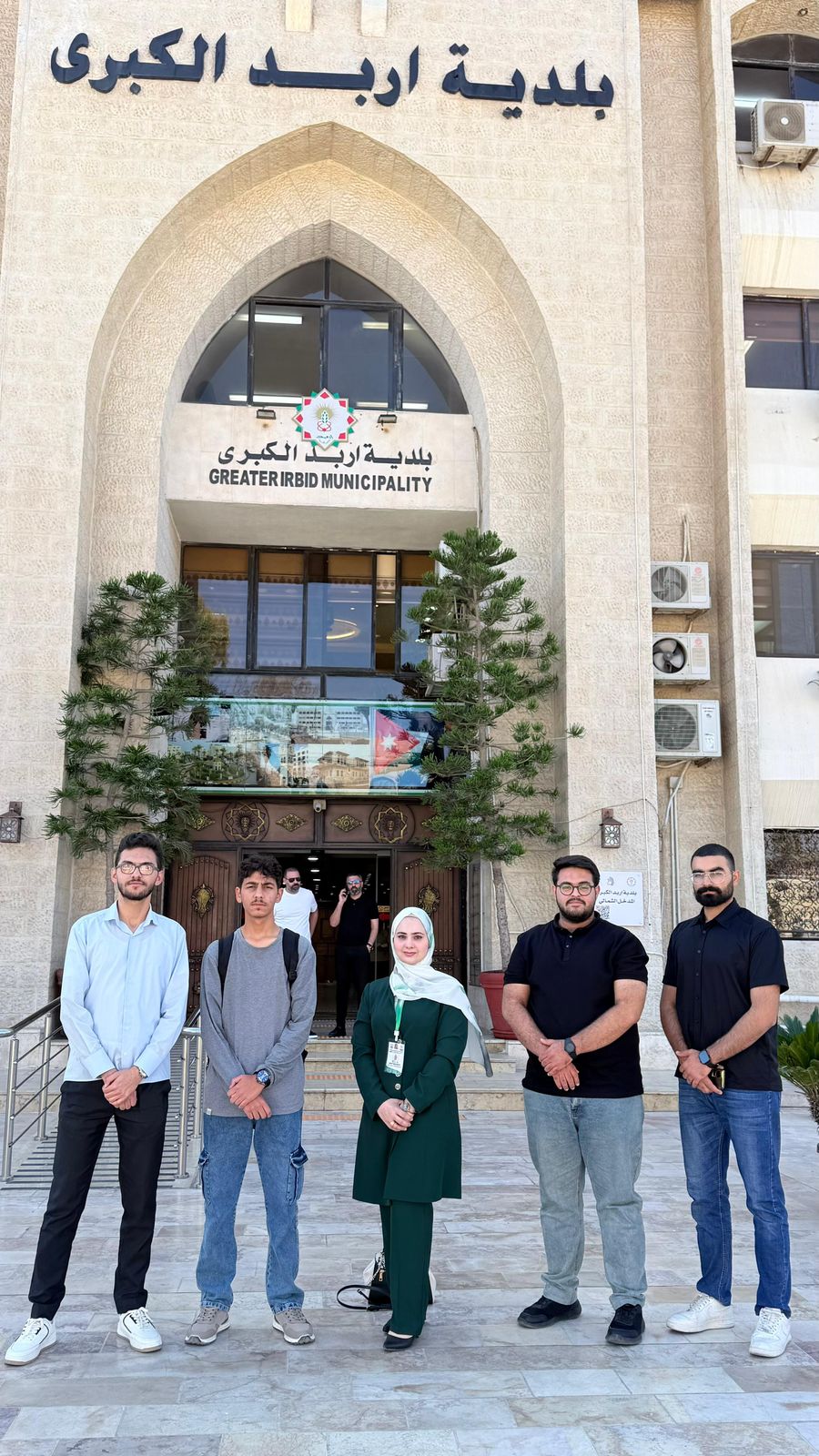 The college's visit to the Greater Irbid Municipality to discuss ways of cooperation. Dr. Heba Al-Quraan and a team of students.